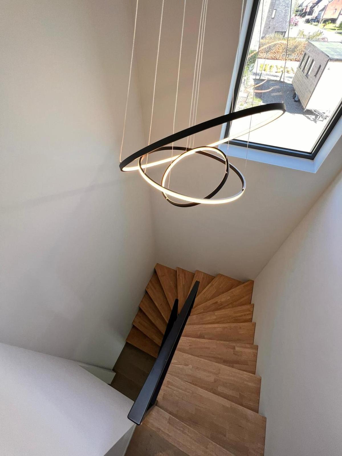 Inova Guesthouse Hasselt Buitenkant foto