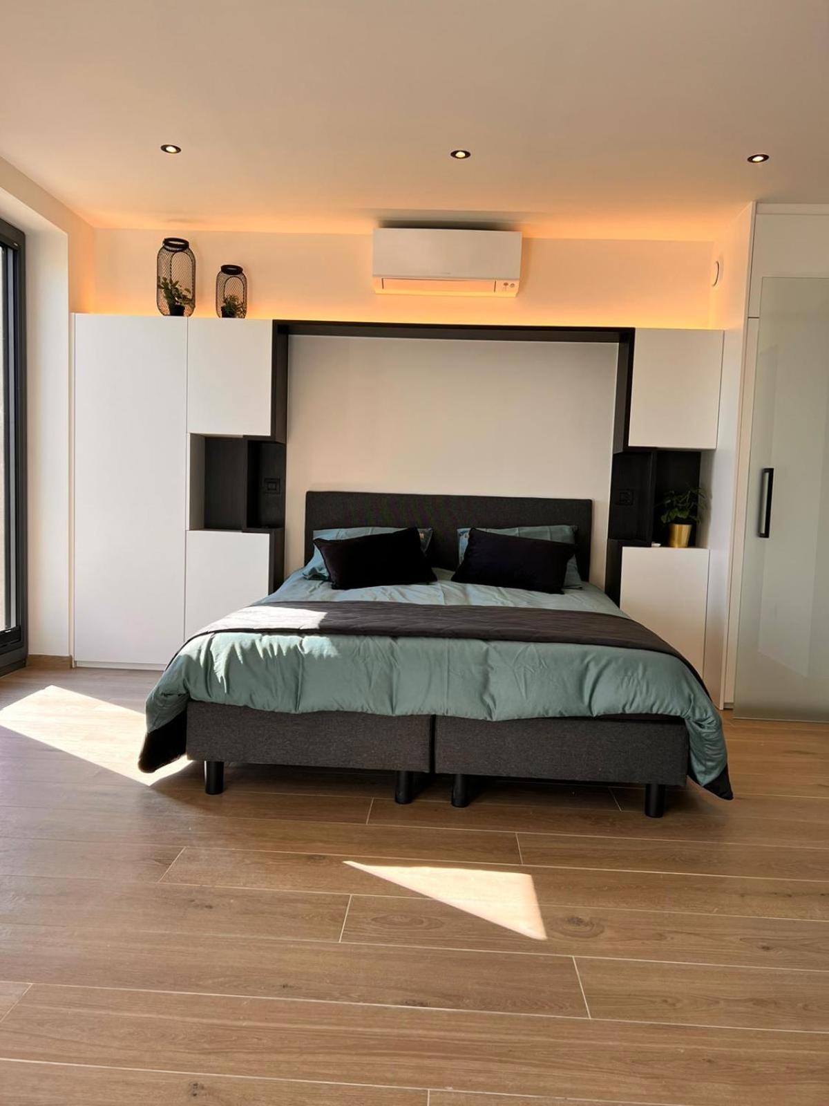 Inova Guesthouse Hasselt Buitenkant foto